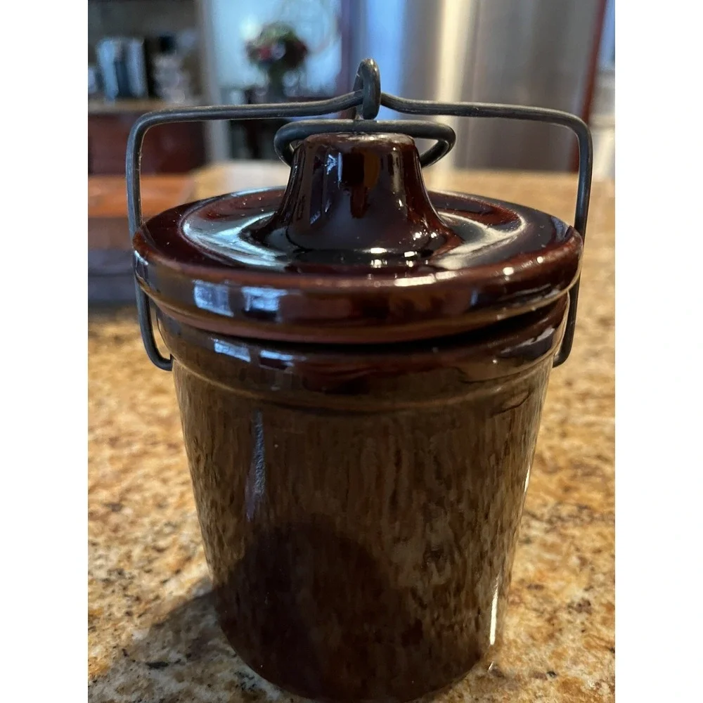 VTG Stoneware Brown Glazed Butter/Cheese Crock with Rubber Gasket & Bail Latch